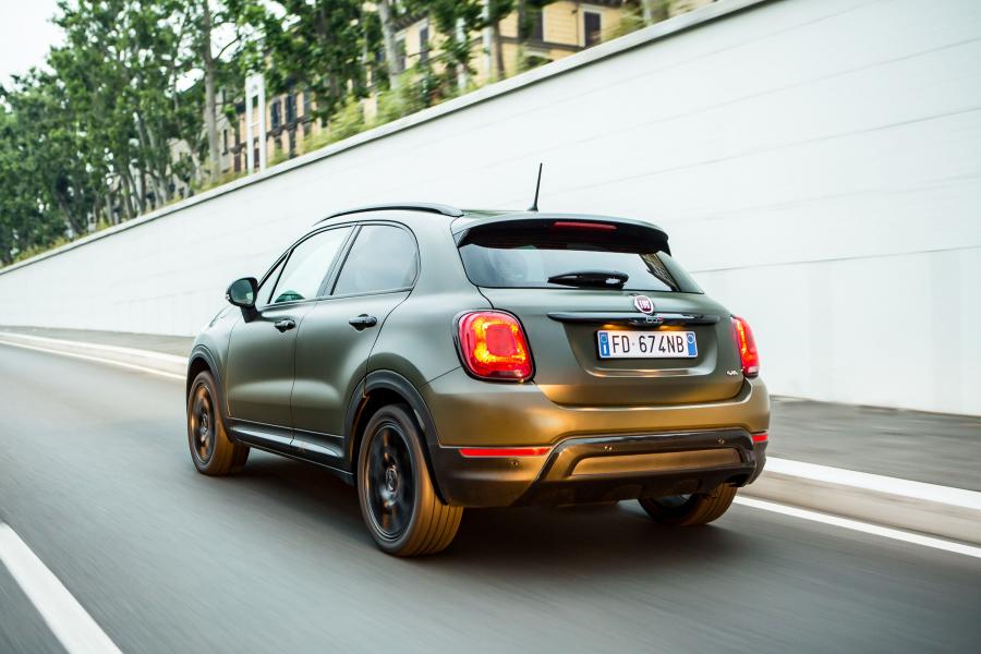  Fiat 500X Cross S-Design 2017 года  (фото 2 из 10)